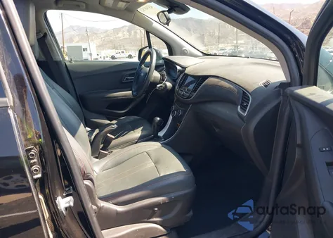 2020 Chevrolet Trax Awd Ls z USA, uszkodzony, nr VIN KL7CJNSB8LB091711